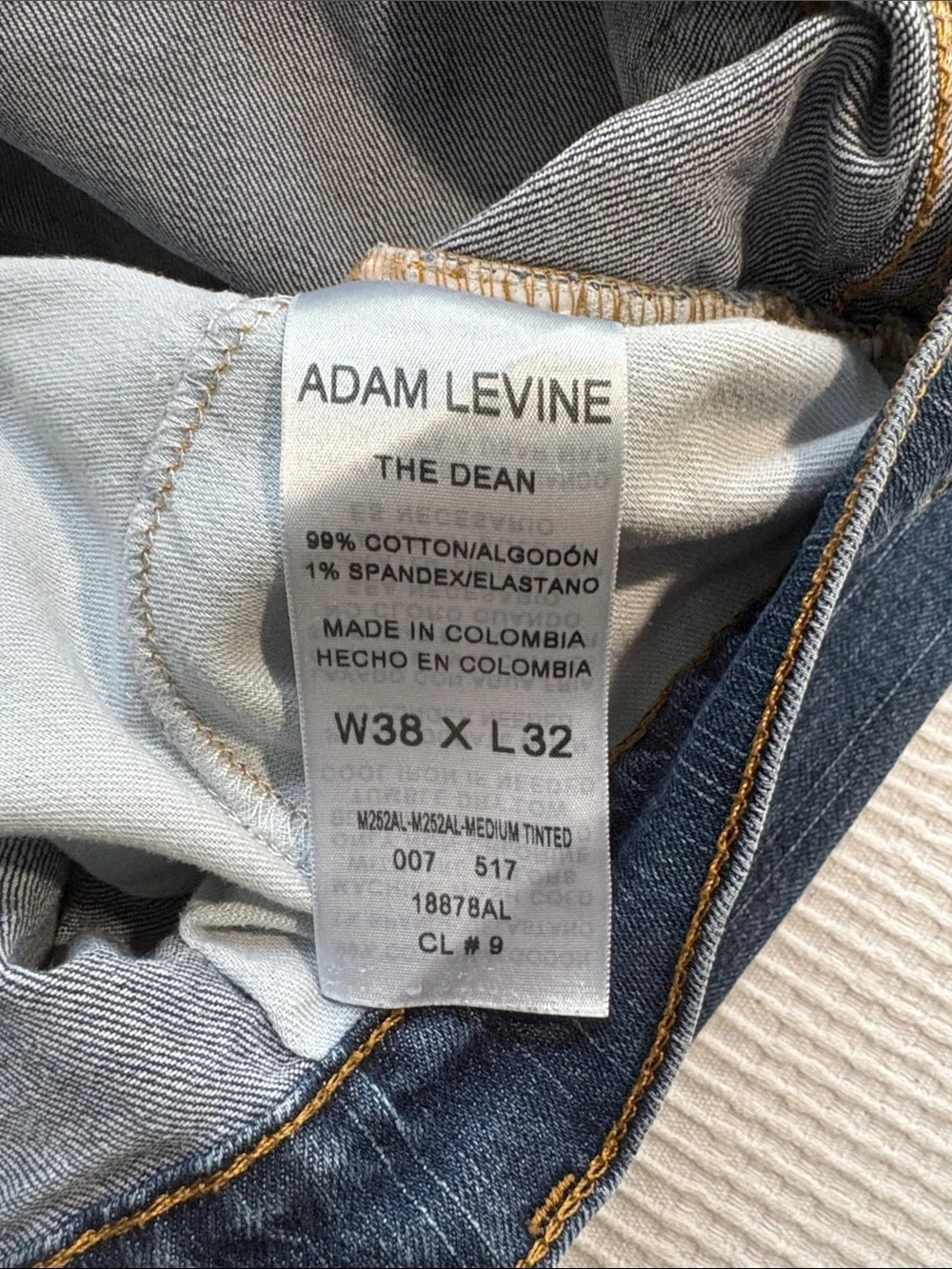 Adam Levine Collection Men's Medium Blue Straight Jeans